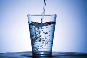 Hidratarea - cât, cum și de ce e bine să ne hidratăm ?