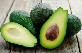 Avocado. 5 motive pentru a alege acest fruct-minune