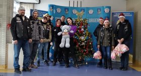 De Crăciun, dăruim zâmbete micilor pacienţi