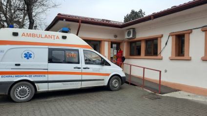 Diferențe esențiale între viroza respiratorie și gripă și când devine obligatorie prezentarea la medicInterviu cu dr. Bogdan Micu, medic specialist în cadrul Secției Boli Infecțioase