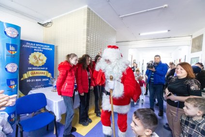 Momente de bucurie pentru copiii internați în secțiile SJU Buzău